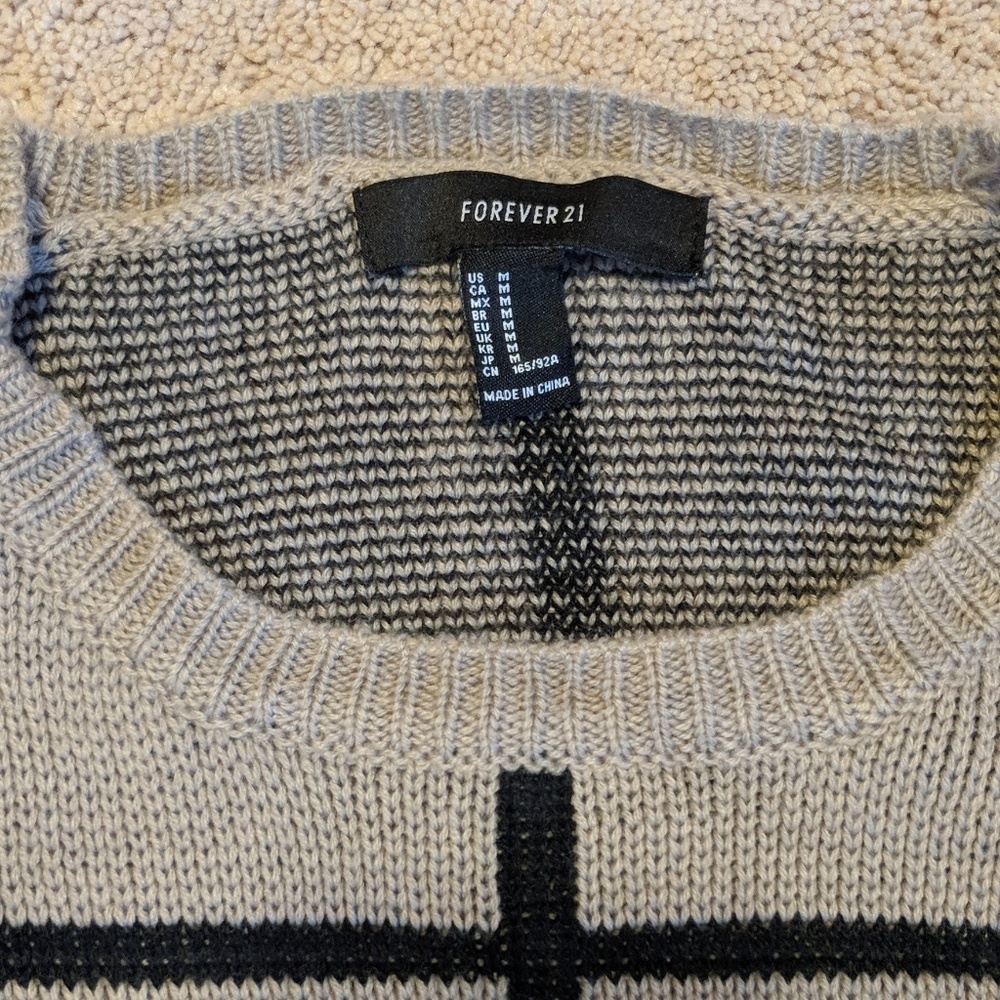 Sweater - Picture 2 of 3